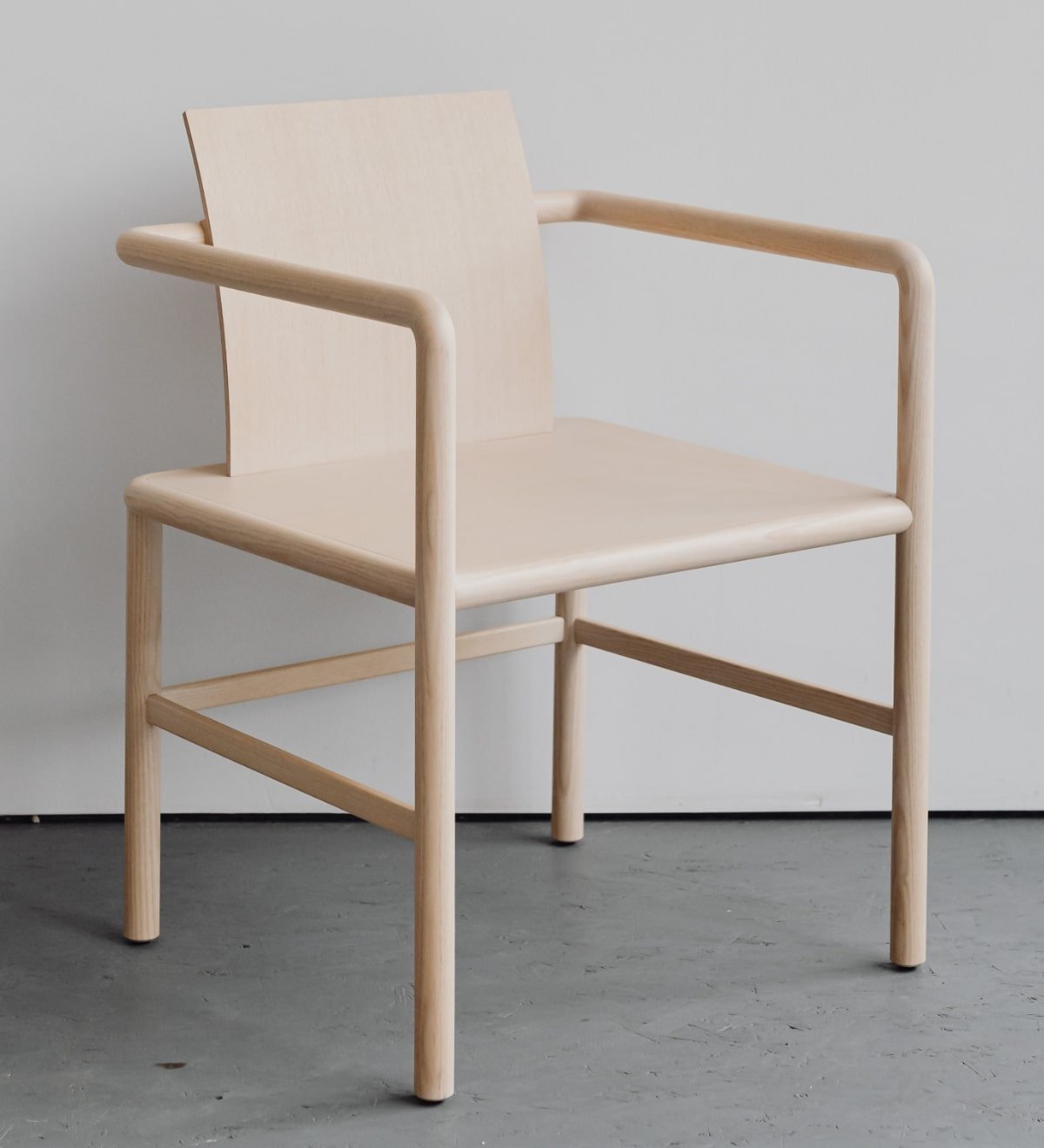 Elegant chair - Image 3